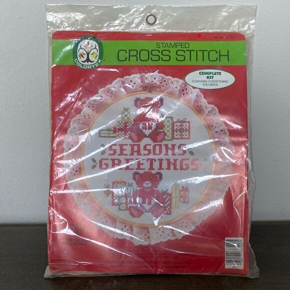 Vintage Stamped Cross Stitch Seasons Greetings - Picture 1 of 7